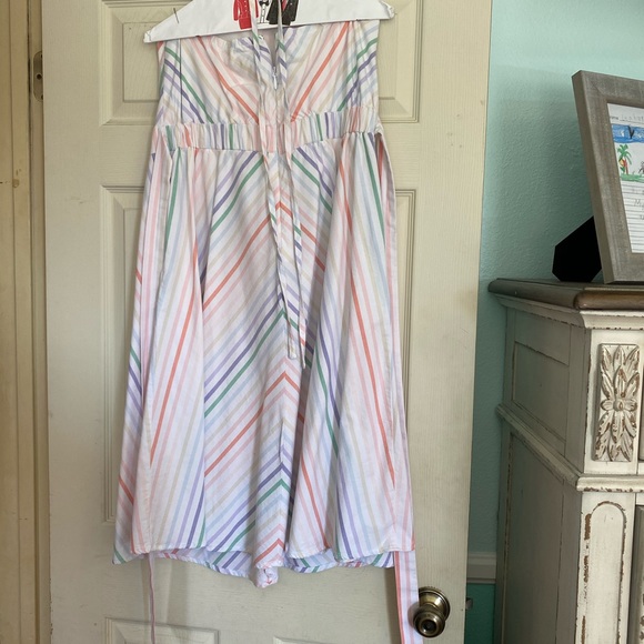 Dress - Picture 2 of 4